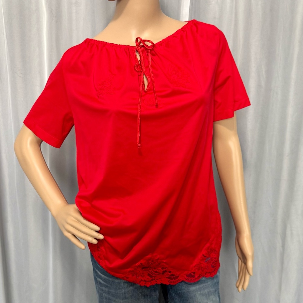 KAYSER Women’s Blouse w/Lace (Size 32)